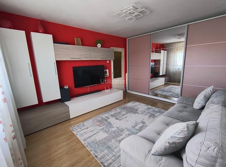 Proprietar , vând apartament 3 camere decomandate Proprietar , vând apartament 3 camere decomandate