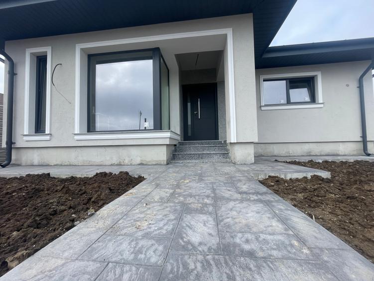 Casa individuala 3 camere,teren 375 mp/Com.Berceni - 1