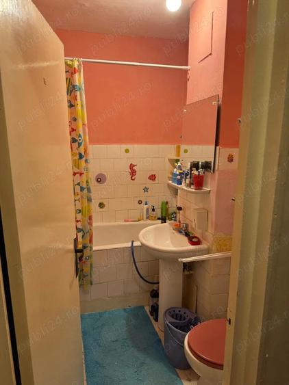 Vand garsoniera zona Titan - 2