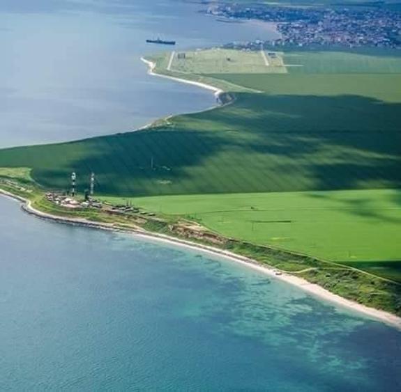 Teren extravilan in prima linie a plajei Tuzla - 4