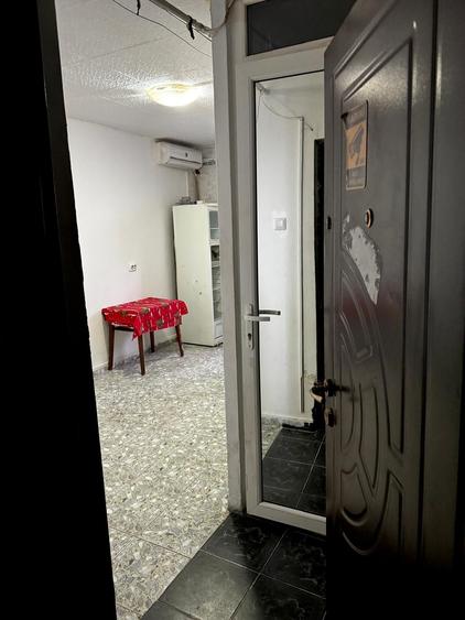 Vand garsoniera Iacob Andrei Ferentari - 3