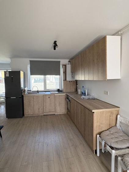 Inchiez casa in cartierul Viena Oradea - 6