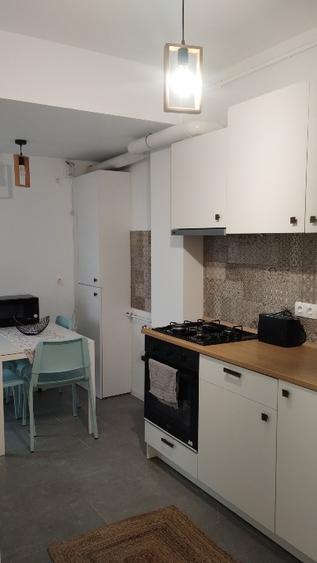 PROPRIETAR ofer spre inchiriere un studio superb cu piscina in Complex Atria sec - 2