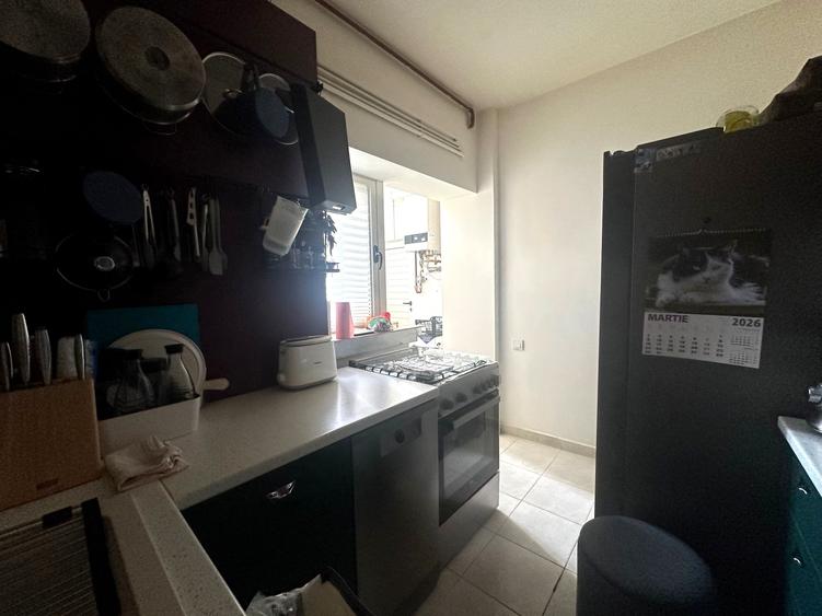 Vanzare apartament 3 camere - 94mp utili -- Str Italiana - Vasile Lascar - 12