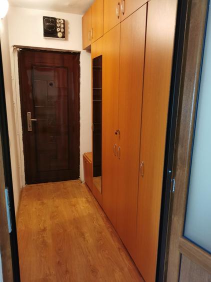 Garsoniera Herculane de inchiriat - 2