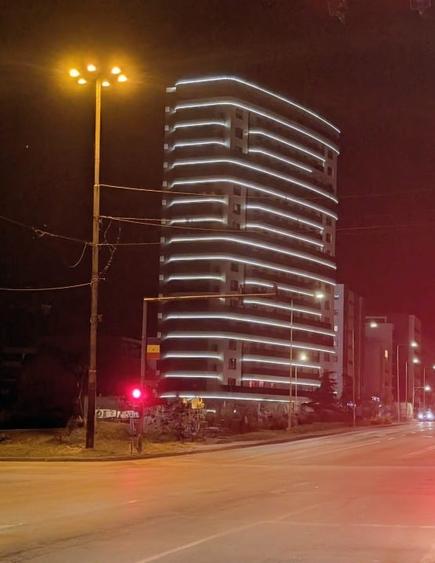 Spatiu comercial, servicii,  nou, stradal  - Tomis Nord - 11