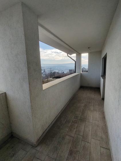 Casa cu 5 camere, doua bai Bucium,fara tva - 11