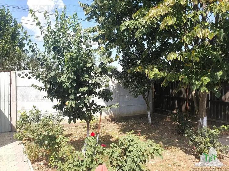 Casa de vanzare la 46 km. de Bucuresti - 9