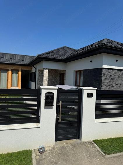 Casa de vanzare Ro?iori de Vede - 1