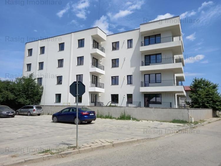 3 camere Tip B2 , etaj 3 , nu se aplica tva , pret negociabil - 3