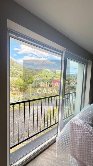Apartament cu 3 camere decomandat în Orașul Vechi