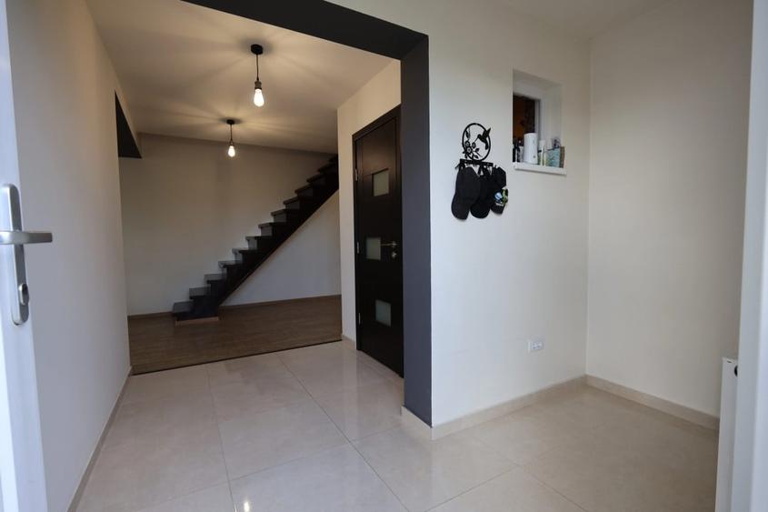 Casa de vanzare, parter 4 camere, garaj, 1424mp teren - Bucium- Visani, IASI - 17