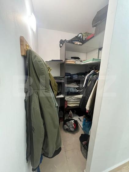 Apartament cu 4 camere decomandat, mobilat în Găești