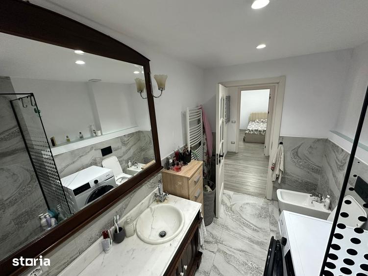 Apartament cu 3 camere decomandat în Ultracentral