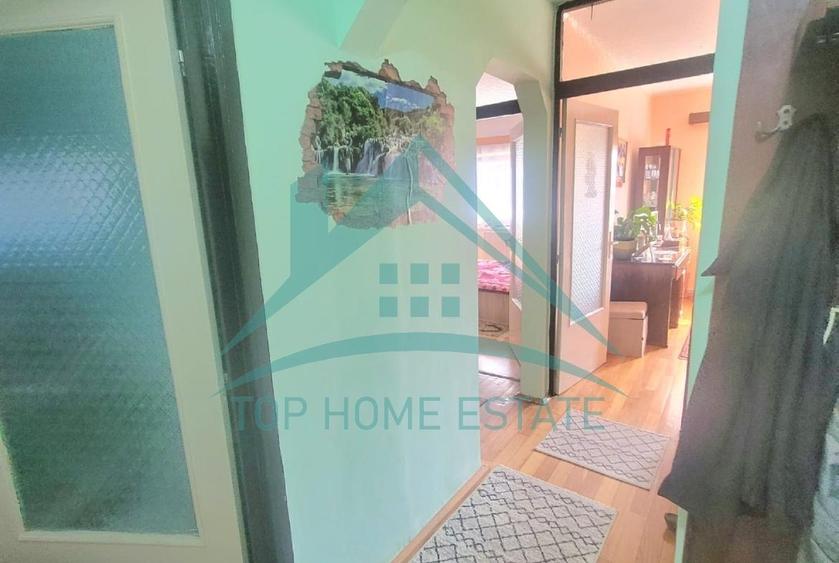 Apartament cu 3 camere decomandat, mobilat în Baciu