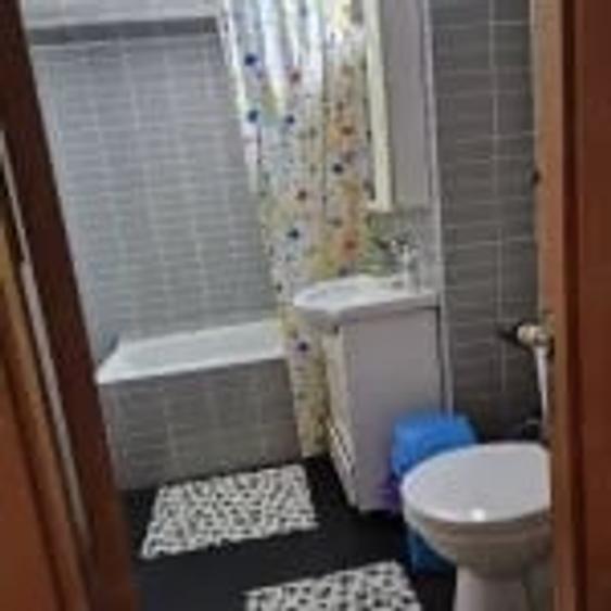 Apartament cu 3 camere decomandat, mobilat în 1 Mai
