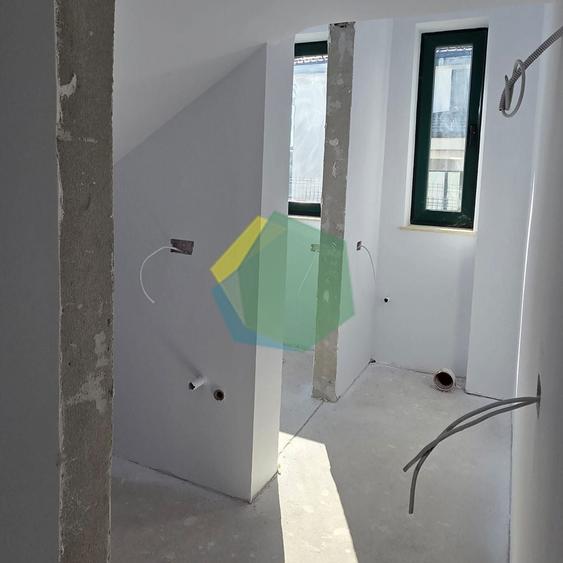 Casă individuală cu 6 camere cu Canalizare în Corbeanca