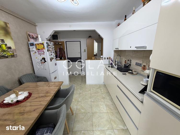 Apartament cu 2 camere decomandat în Vasile Aaron
