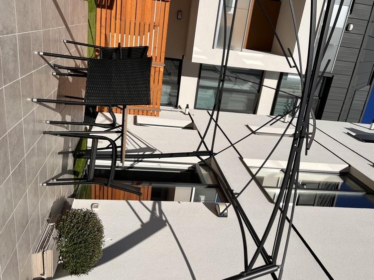 Apartament cu 2 camere decomandat în Lipovei
