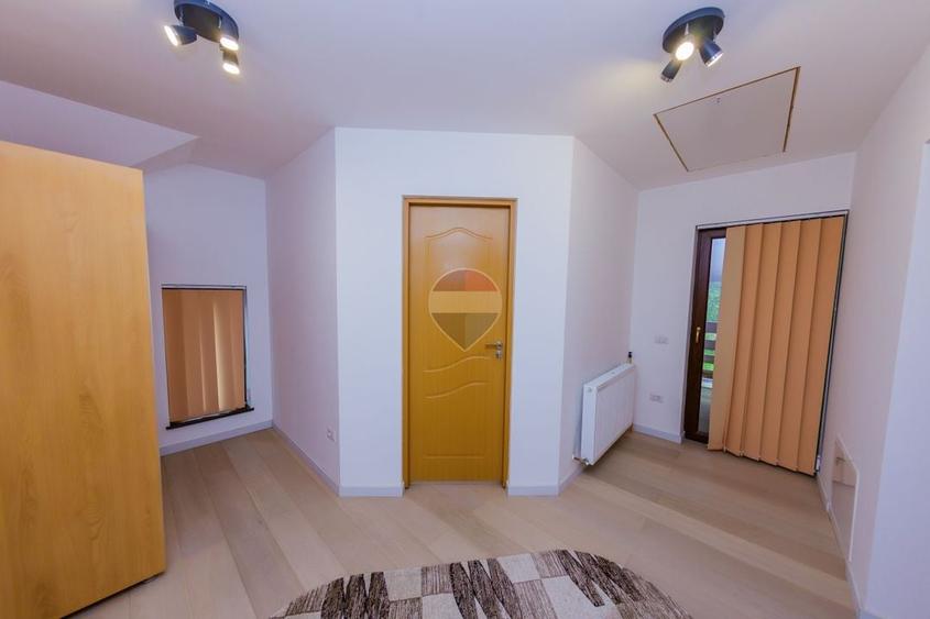 Casă individuală cu 3 camere cu Teren 737 Mp în Firiza