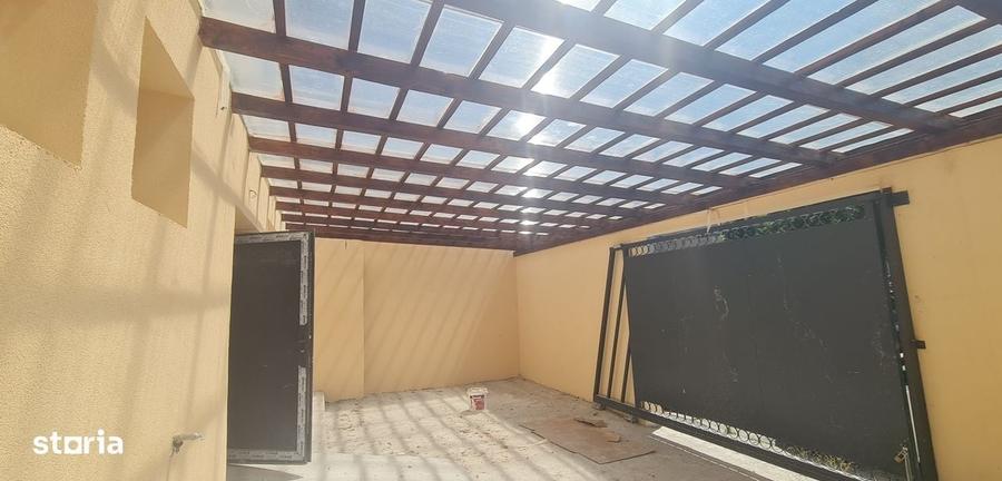 Spațiu comercial, de 220 mp, în Central