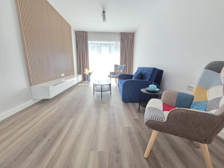 Apartament cu 2 camere decomandat în Central