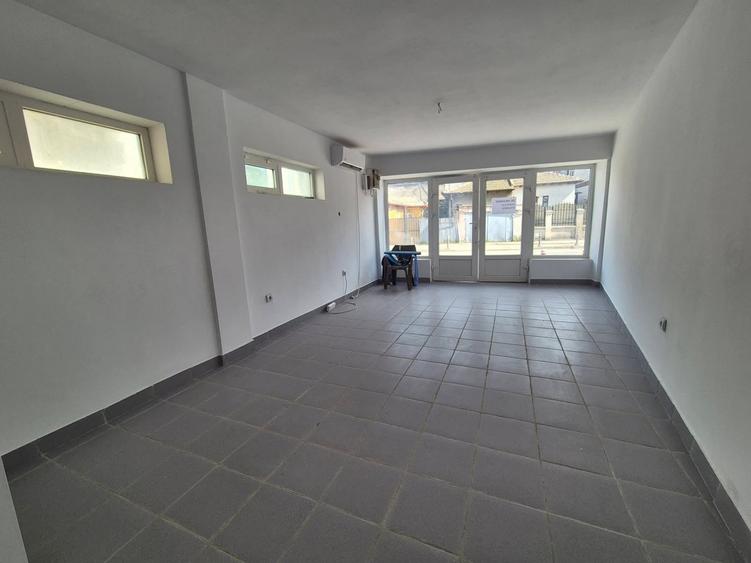 Spațiu comercial, de 30 mp, în Tomis I
