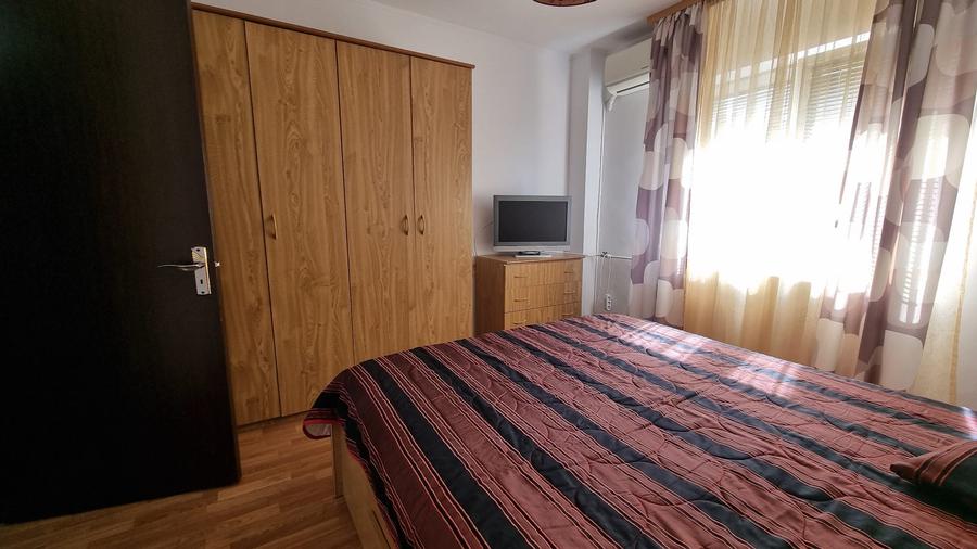 Apartament cu 2 camere decomandat în Iancului