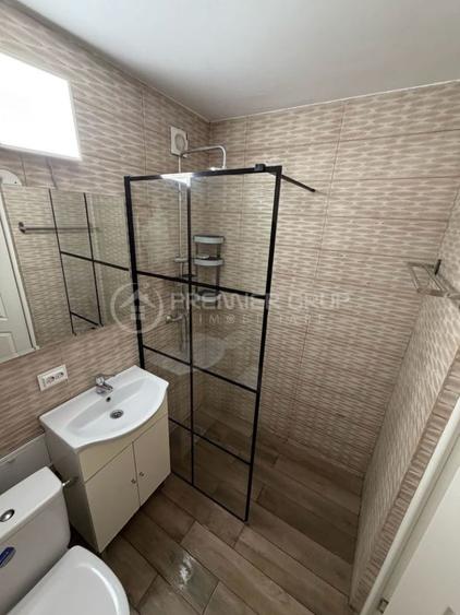 Apartament cu 3 camere decomandat în Tătărași