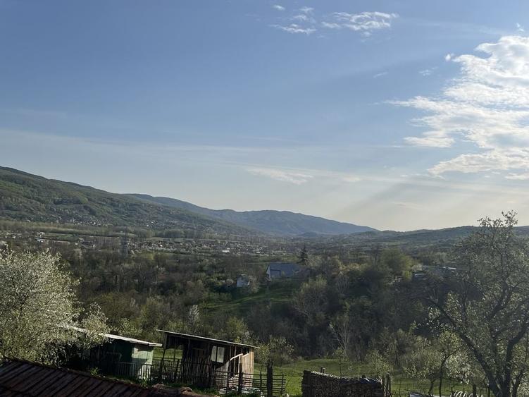 Casă cu 4 camere în Pârscov