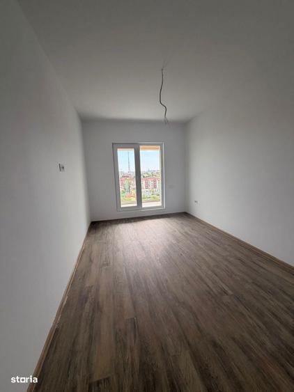 Apartament cu 2 camere decomandat în Lacul Morii