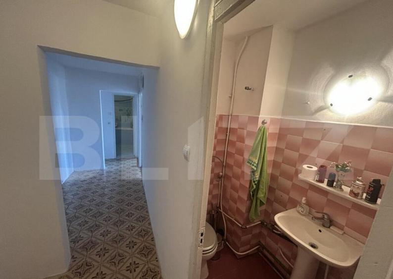 Apartament de vanzare, 3 camere, 70 mp, zona Iosia, Oradea - 1