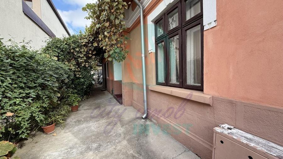 Casa singura in curte la 2 pasi de Calea Calarasilor - 1