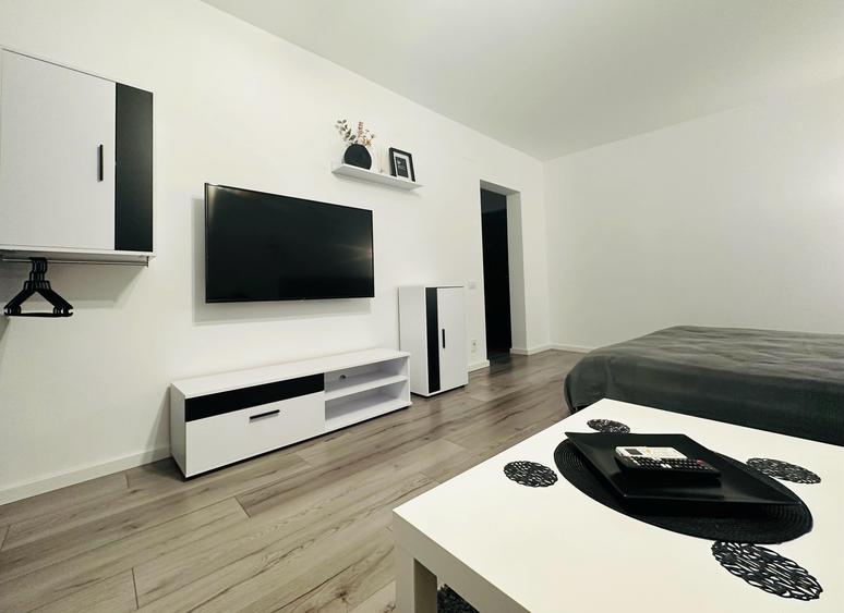 Tineretului parc - 9