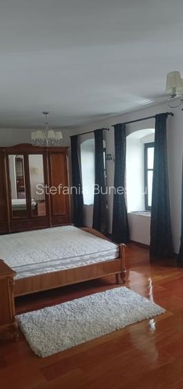 Apartament de vanzare 2 camere | 130 mp+demisol generos | Ultracentral