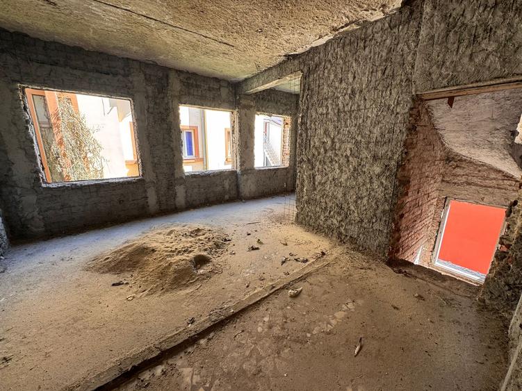 CLADIRE STRADALA MARASESTI- OPORTUNITATE DE INVESTITIE - 9