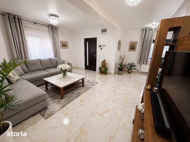 DE VANZARE Casa P+1+M 220 mp utili Navodari Str Muzicii - 13