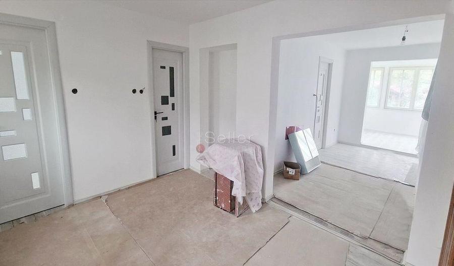 Aproape De Castelul Cantacuzino - 18