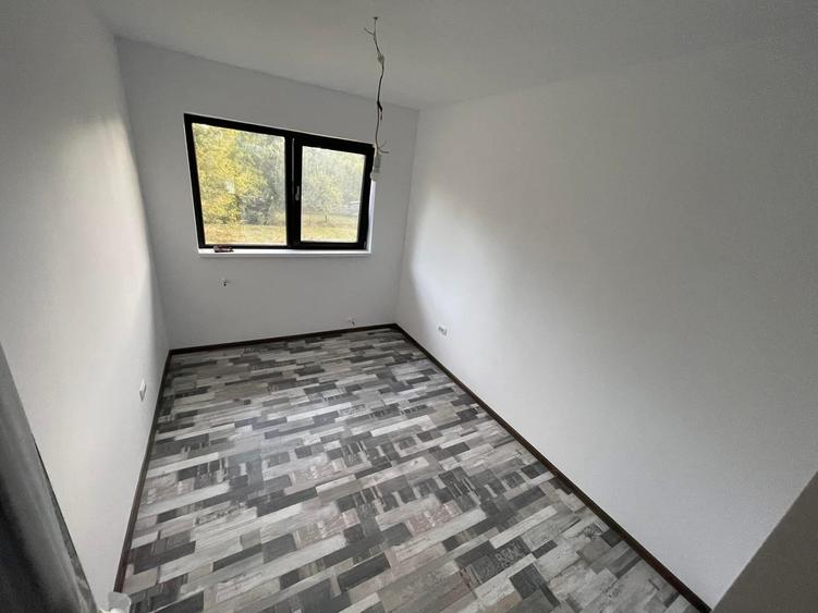 Leresti Arges Vila 4 camere, 2024, 180mp zona linistita de munte, teren 900mp - 15