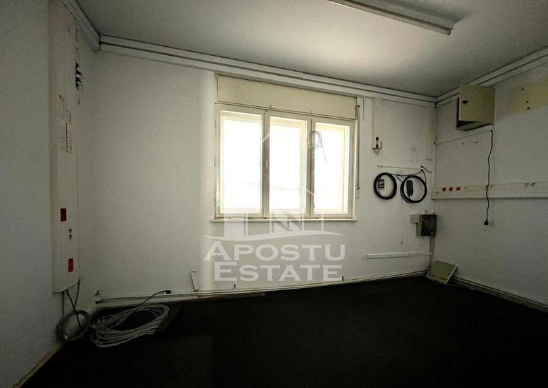 Casa cu 5 camere, 2 bai, pretabila pentru birouri. Girocului - 8