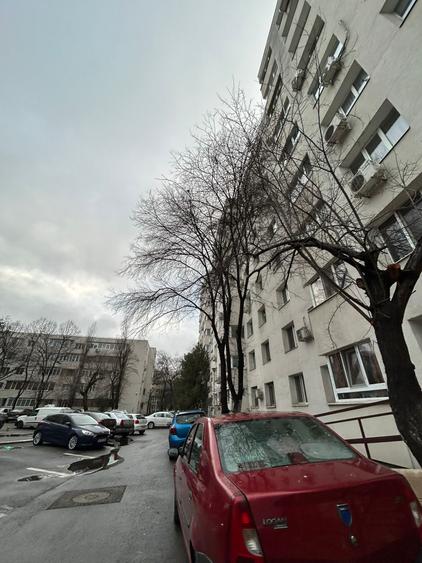 Titan 3 Camere Bloc 1978 Reabilitat 61 Mp Etaj 3 10 Min Metrou - 16