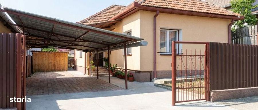 Casa Dambul Rotund, acces doua fronturi - 2