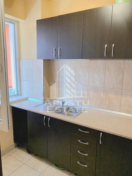 Apartament cu o camera, de inchiriat, Zona Ultracentrala. Timisoara - 4