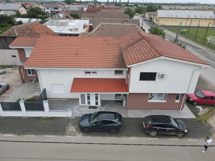 Spațiu Comercial de Închiriat – Locație Excelentă în Moșnița Nouă - 1