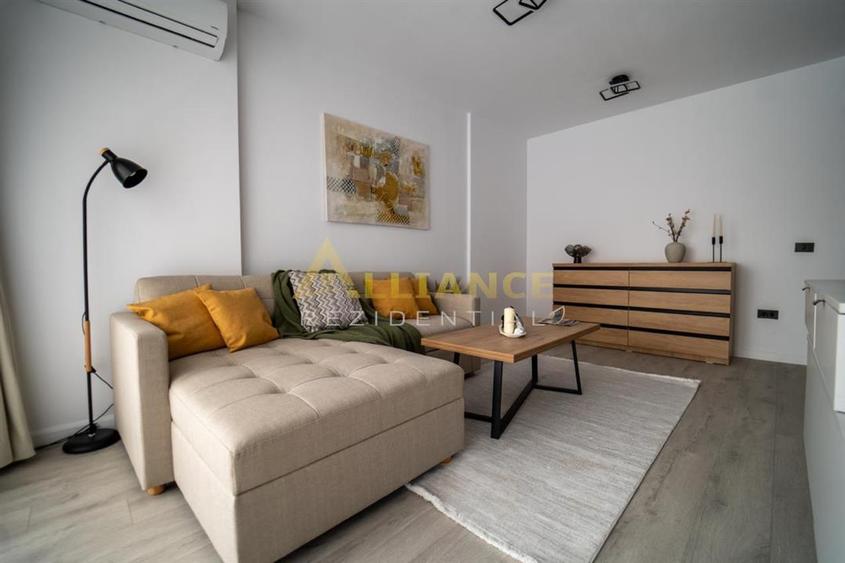 Garsoniera /Mobilata si utilata /Metrou Berceni - 2