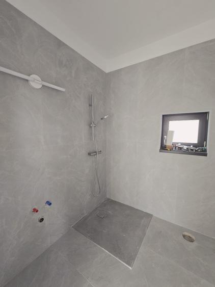 Vila individuala - 4 camere - 2 bai - pod-pompa de caldura-incalzire pardoseala - 5