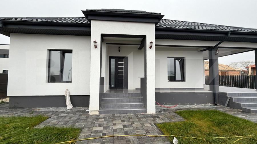 Casa individuala la cheie, 210.000 € negociabil - 2