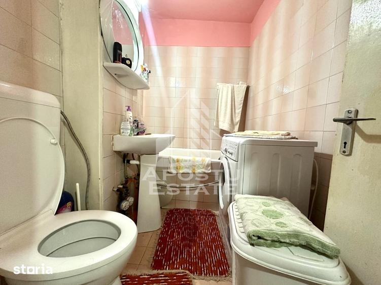 Apartament cu 2 camere semidecomandat în Dâmbovița