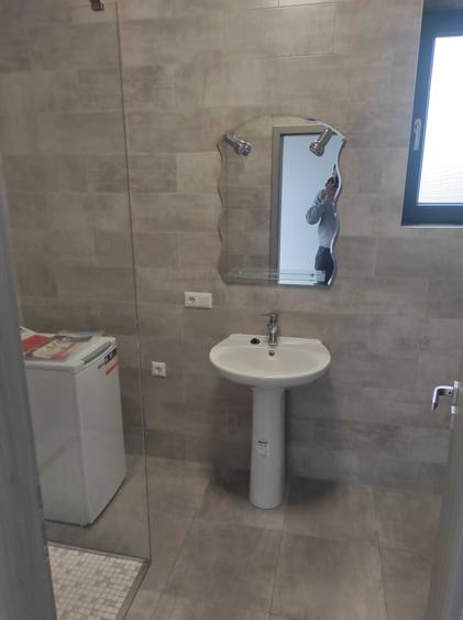 Casa de inchiriat - 2