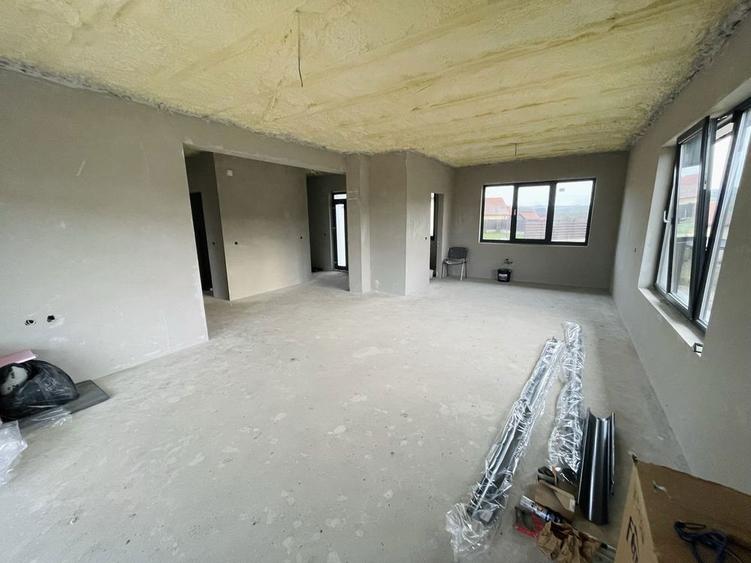 PF Vand Casa pe un singur nivel + terasa 32m2, teren 1.000 m2 - 8